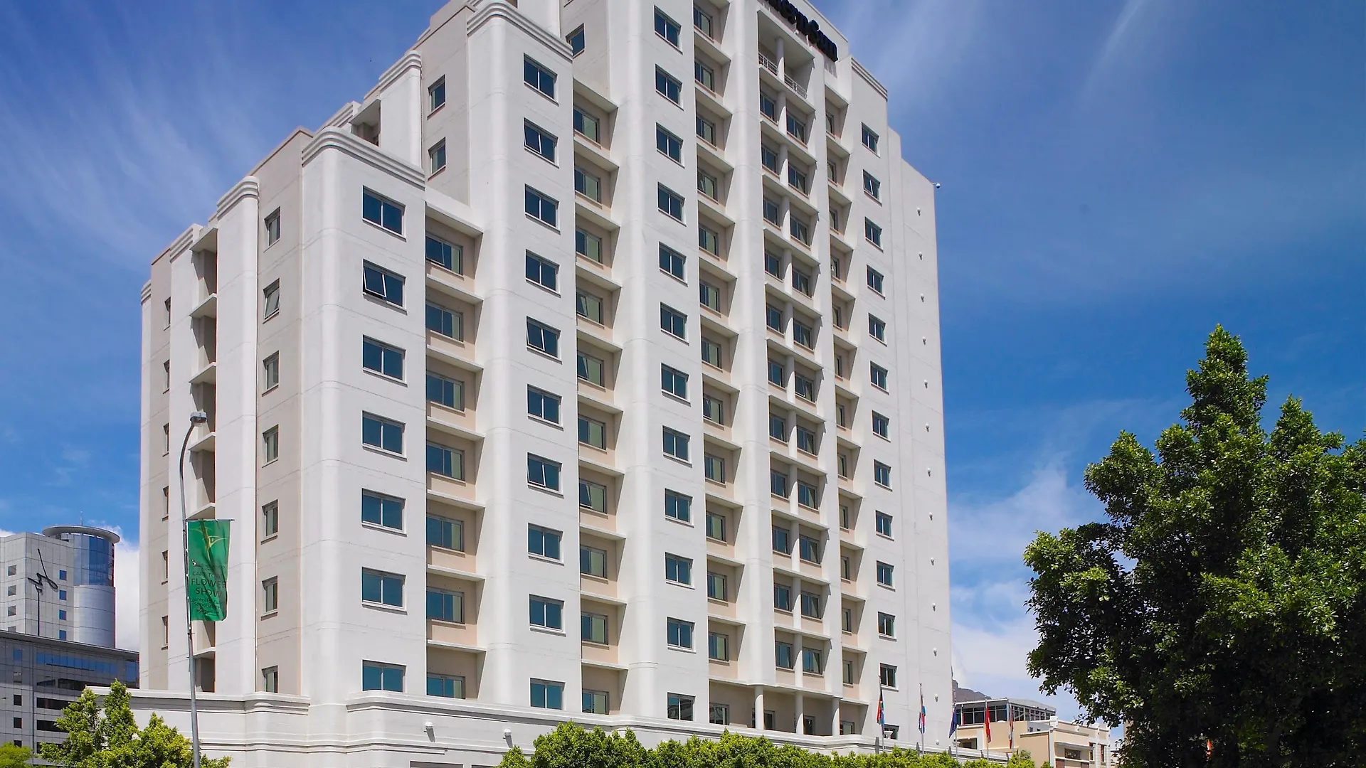 Southern Sun Waterfront Cape Town Hotel